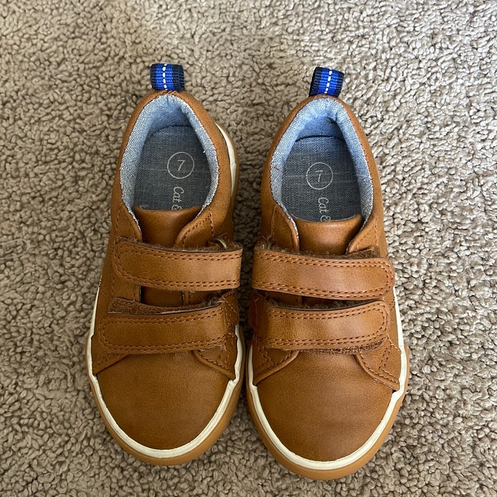 Cat & Jack Toddler Boy Brown Dressy Velcro Sneakers Size 7